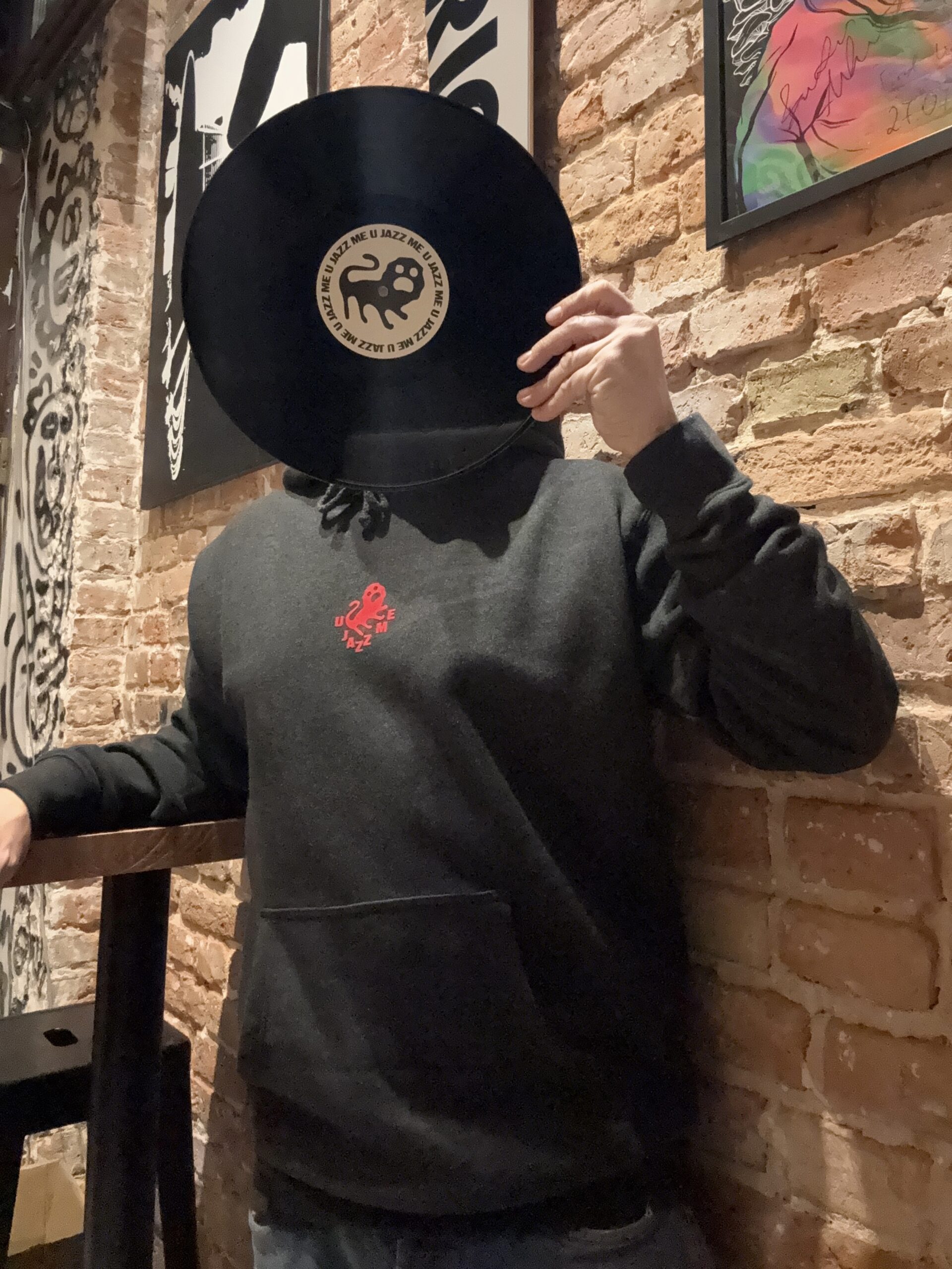 u jazz me bluza ciemno szara